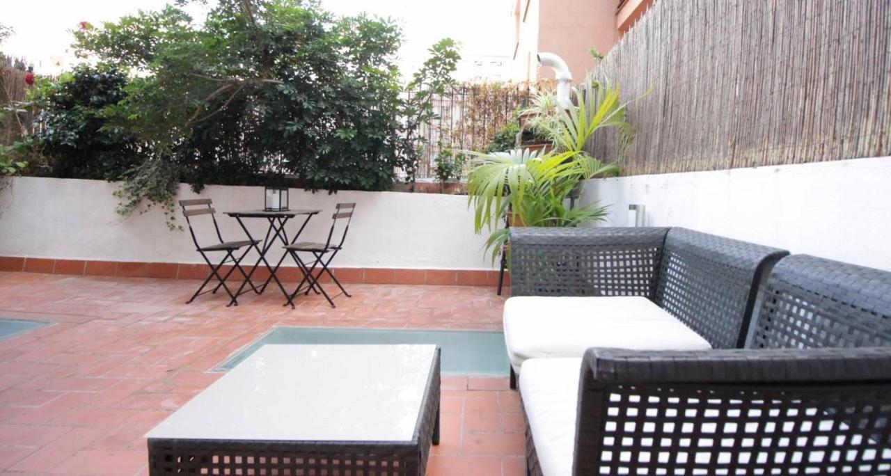 Eixample Apartments - Pova Barselona Dış mekan fotoğraf