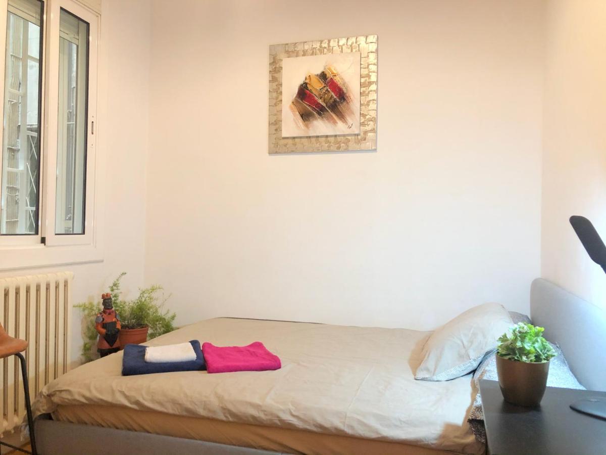 Eixample Apartments - Pova Barselona Dış mekan fotoğraf