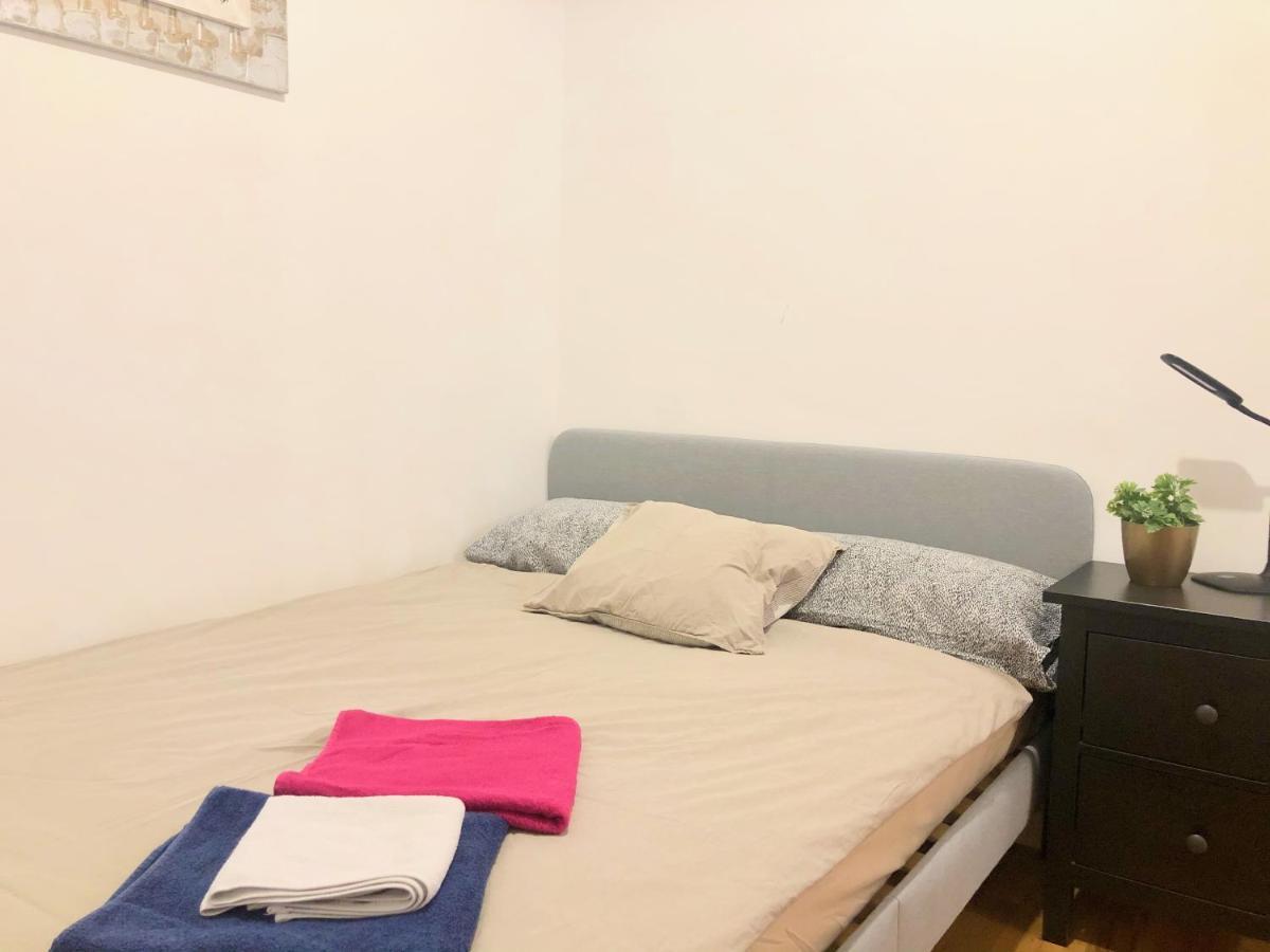 Eixample Apartments - Pova Barselona Dış mekan fotoğraf